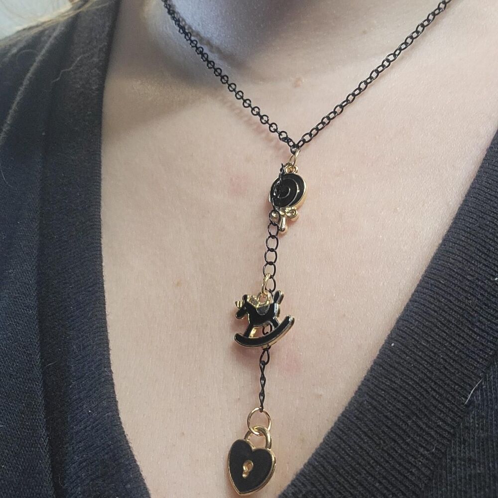 Victoria-s-secret Women's Black and Gold Jewellery